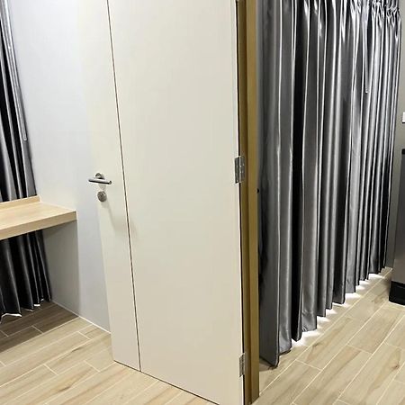 Zayn Express & Suites Bangkok Ngoại thất bức ảnh