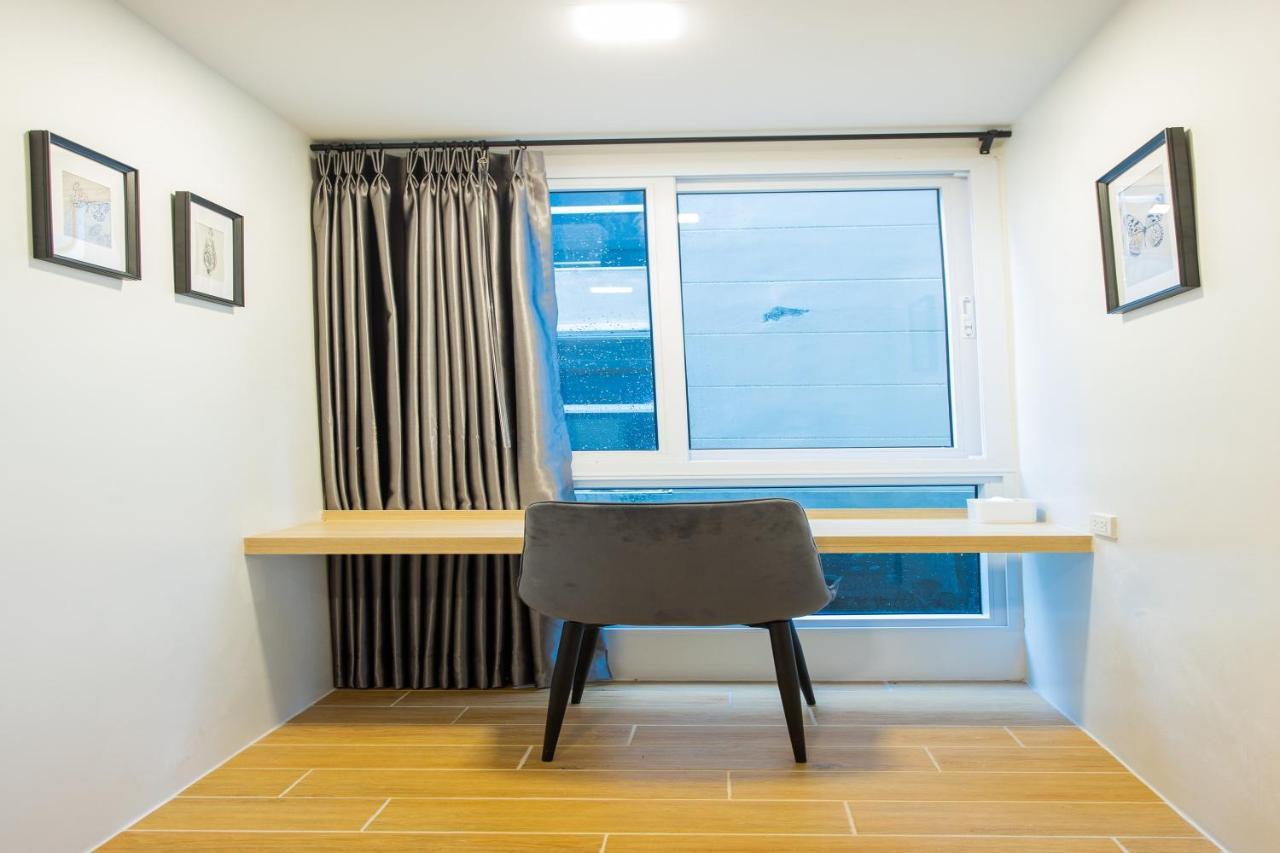 Zayn Express & Suites Bangkok Ngoại thất bức ảnh