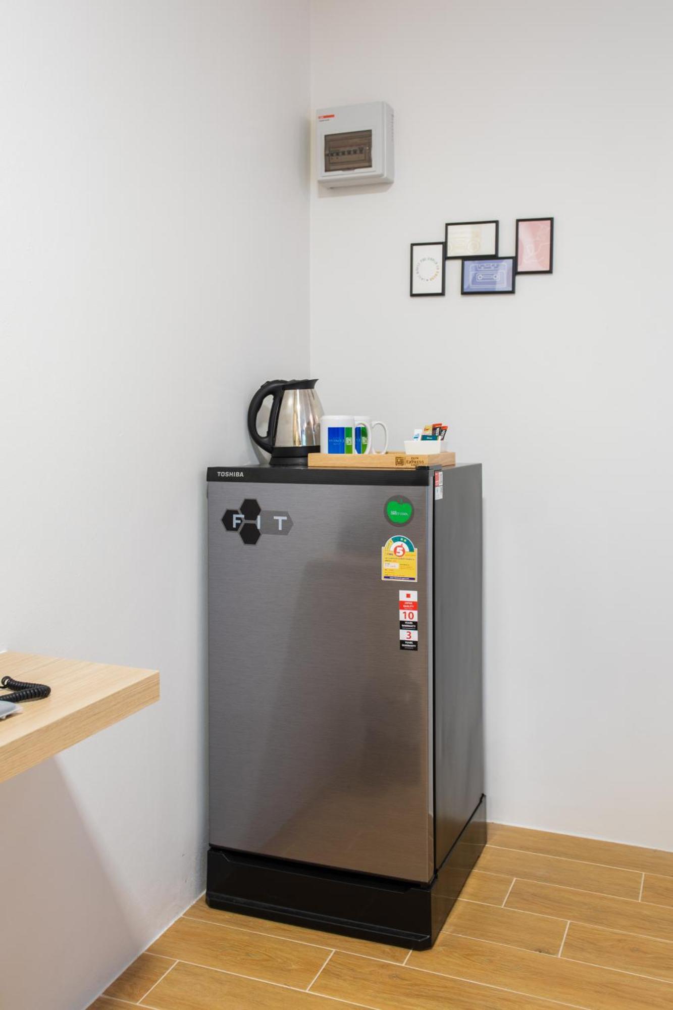 Zayn Express & Suites Bangkok Ngoại thất bức ảnh